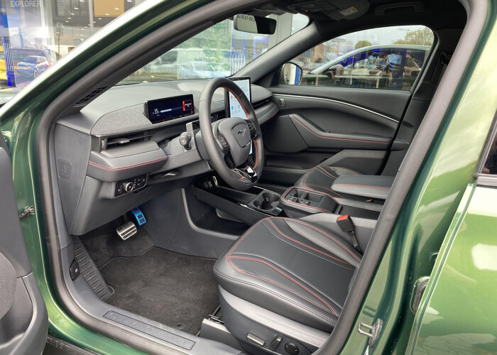Ford Mustang Mach-E Extended Premium RWD 88 kWh