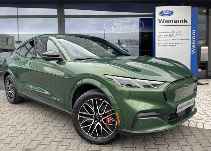 Ford Mustang Mach-E Extended Premium RWD 88 kWh