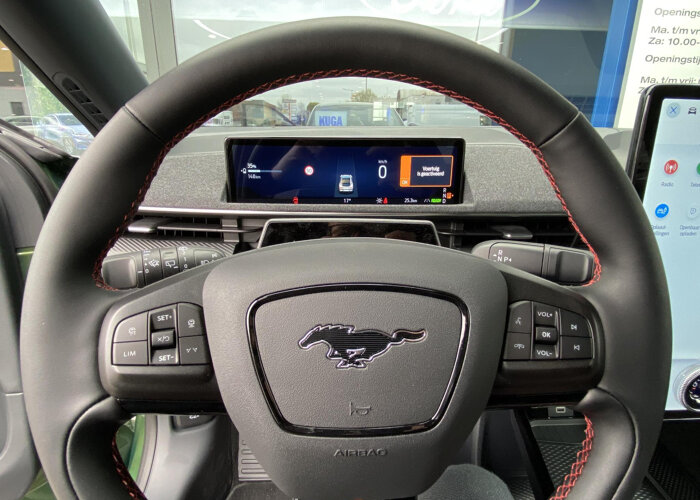 Ford Mustang Mach-E Extended Premium RWD 88 kWh