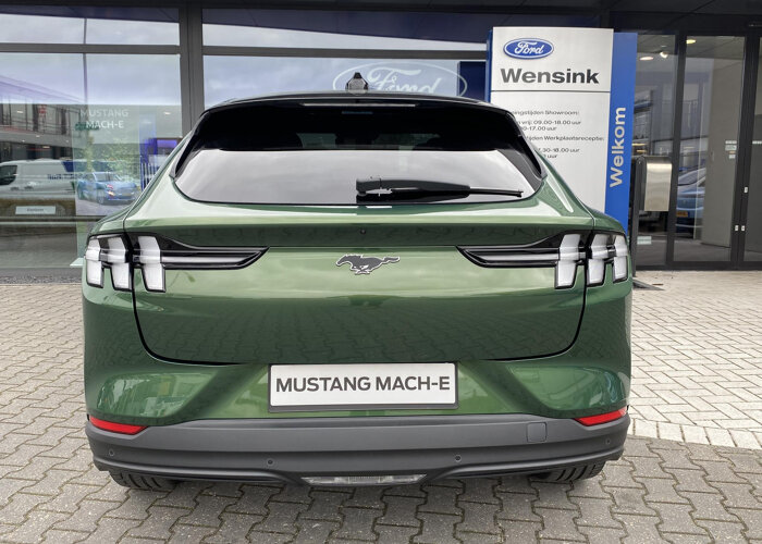 Ford Mustang Mach-E Extended Premium RWD 88 kWh