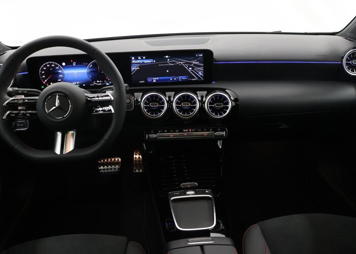 Mercedes-Benz A-Klasse 250 e Star Edition AMG Line