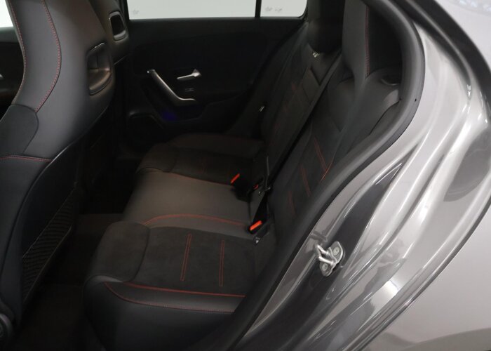 Mercedes-Benz A-Klasse 250 e Star Edition AMG Line