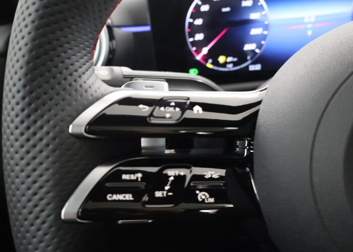 Mercedes-Benz A-Klasse 250 e Star Edition AMG Line