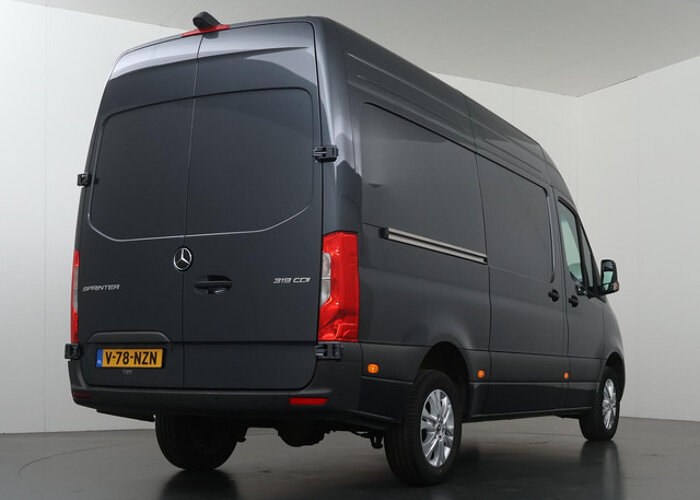 Mercedes-Benz Sprinter 319 CDI 190 PK | L2 H2 | AUTOMAAT | PRO |