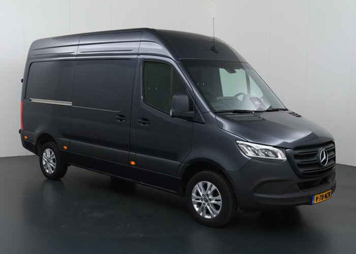 Mercedes-Benz Sprinter 319 CDI 190 PK | L2 H2 | AUTOMAAT | PRO |