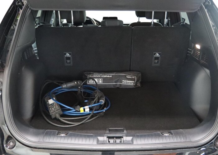 Ford Kuga 2.5 PHEV Titanium