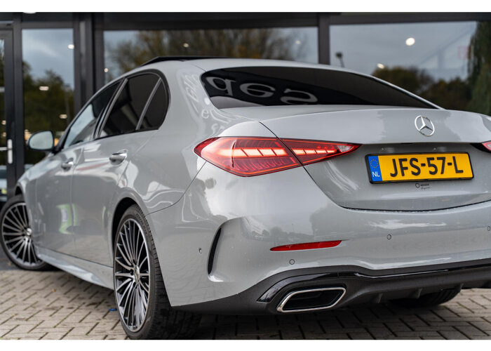 Mercedes-Benz C-Klasse 180 Star Edition AMG