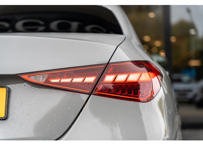 Mercedes-Benz C-Klasse 180 Star Edition AMG