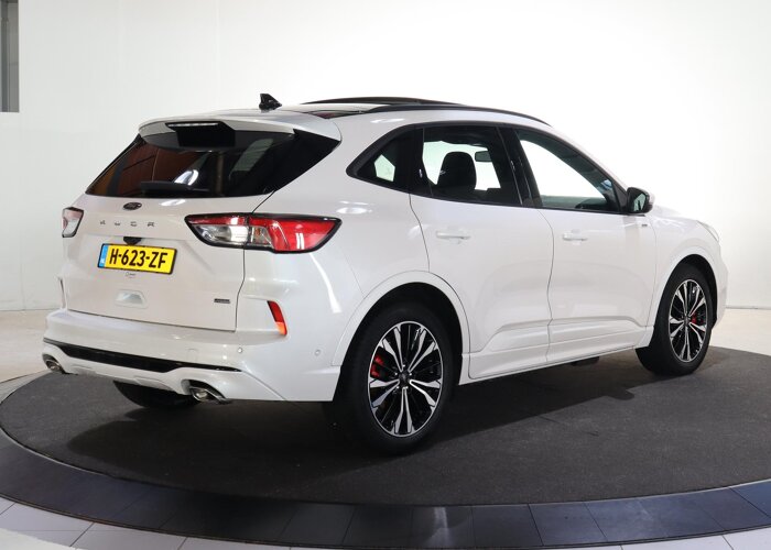 Ford Kuga 2.5 PHEV ST-Line X