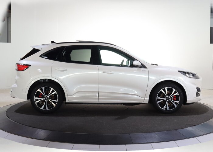 Ford Kuga 2.5 PHEV ST-Line X