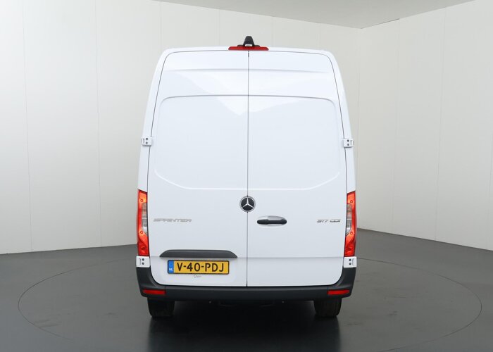 Mercedes-Benz Sprinter 317 CDI L2 H2 Pro
