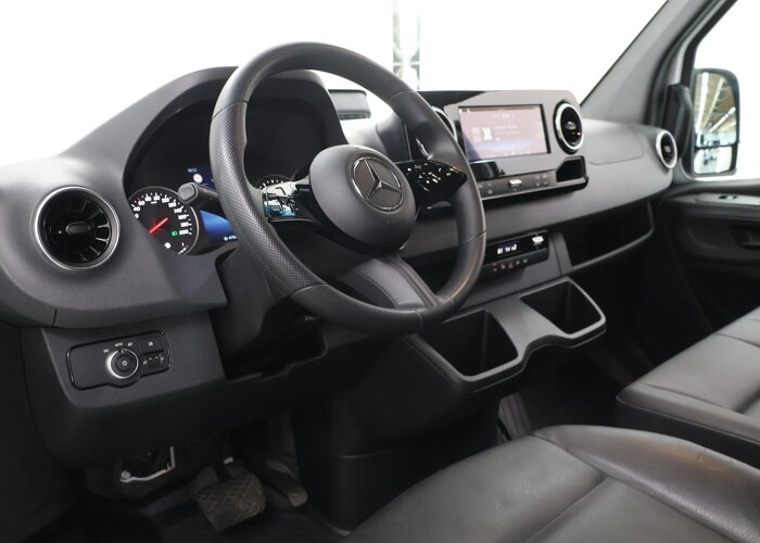 Mercedes-Benz Sprinter 317 CDI L2 H2 Pro
