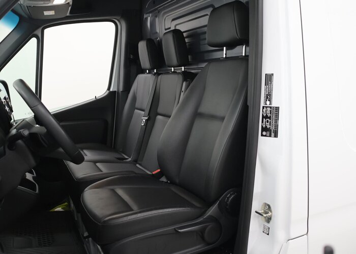 Mercedes-Benz Sprinter 317 CDI L2 H2 Pro