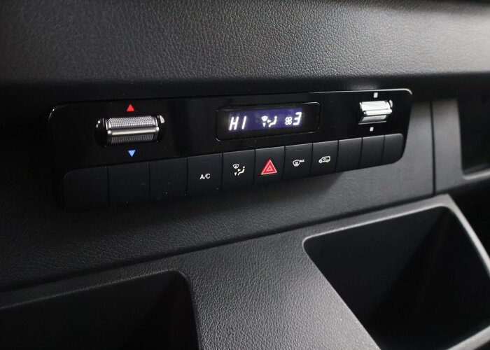 Mercedes-Benz Sprinter 317 CDI L2 H2 Pro