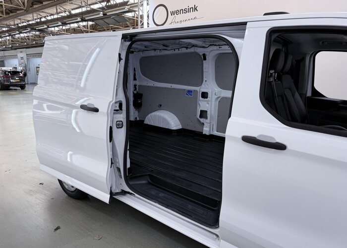 Ford Transit Custom 300 | 2.0 TDCI | L2 H1 | TREND |