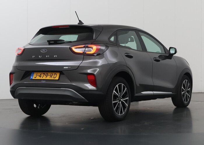 Ford Puma 1.0 EcoBoost Hybrid Titanium