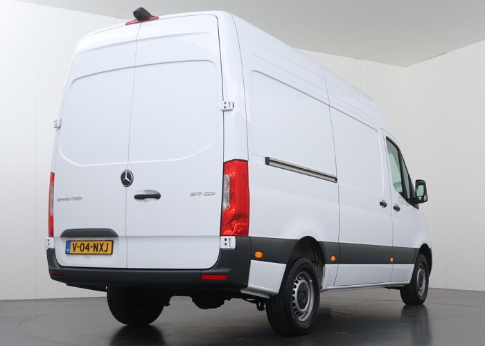 Mercedes-Benz Sprinter 317 CDI | L2 H2 | AUTOMAAT | 170 PK |