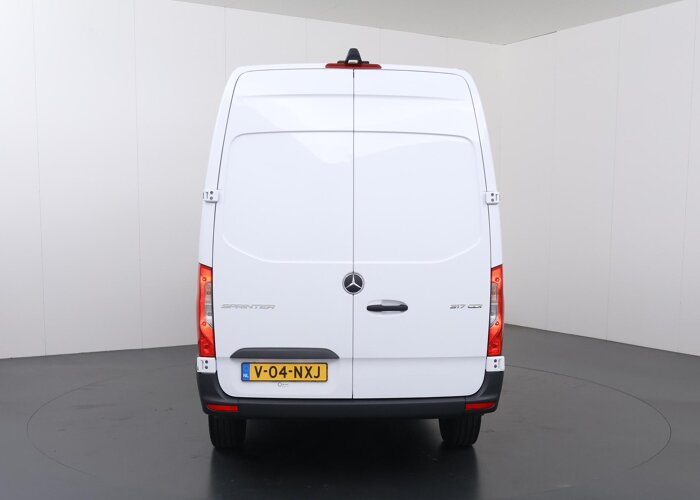 Mercedes-Benz Sprinter 317 CDI | L2 H2 | AUTOMAAT | 170 PK |