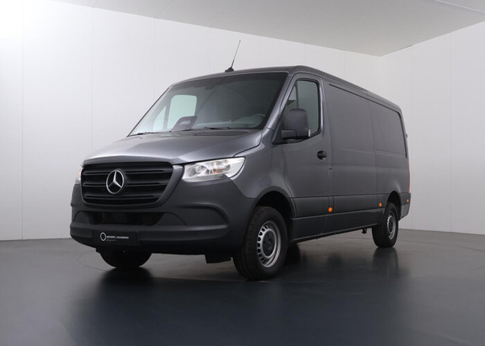 Mercedes-Benz Sprinter 317 CDI | L2 H1 | PRO | AUTOMAAT | 3500 KG. AHW |