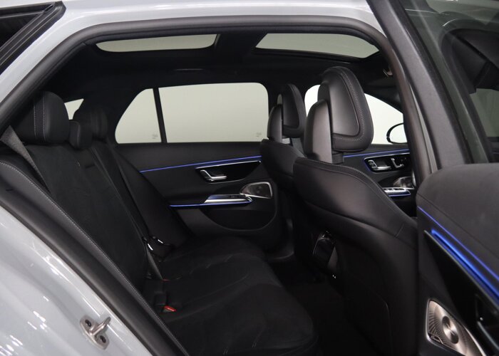 Mercedes-Benz E-Klasse Estate 300 de AMG Line
