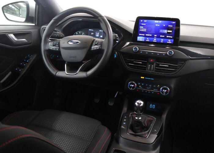Ford FOCUS Wagon 1.0 EcoBoost Hybrid ST Line Business