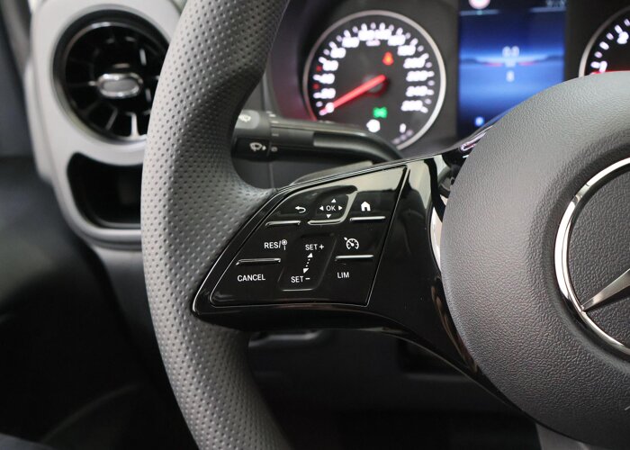 Mercedes-Benz Vito Beslwagen 114 CDI L2 Pro