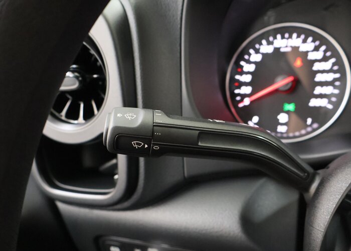 Mercedes-Benz Vito Beslwagen 114 CDI L2 Pro