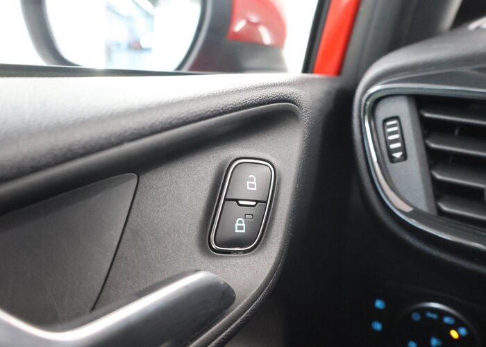 Ford Fiesta 1.0 EcoBoost Hybrid ST-Line
