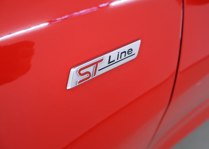 Ford Fiesta 1.0 EcoBoost Hybrid ST-Line