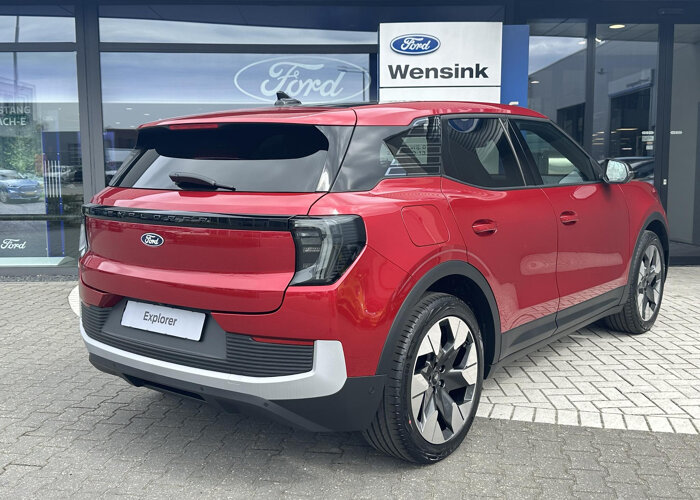 Ford Explorer Premium Extended Range RWD 77 kWh