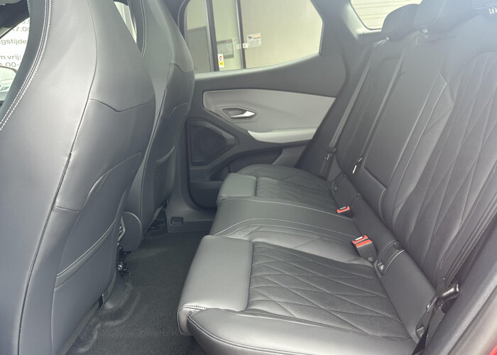 Ford Explorer Premium Extended Range RWD 77 kWh