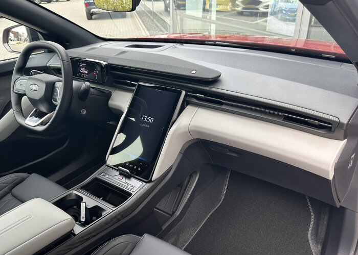 Ford Explorer Premium Extended Range RWD 77 kWh