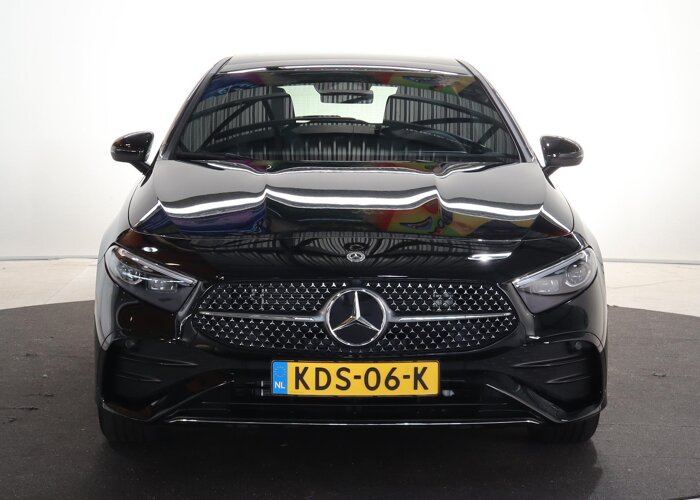 Mercedes-Benz A-Klasse 250 e Business Solution AMG