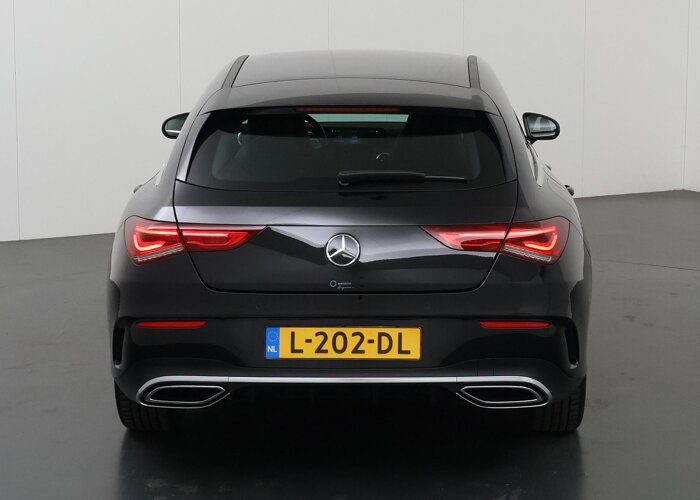 Mercedes-Benz CLA-Klasse Shooting Brake 250 e Premium