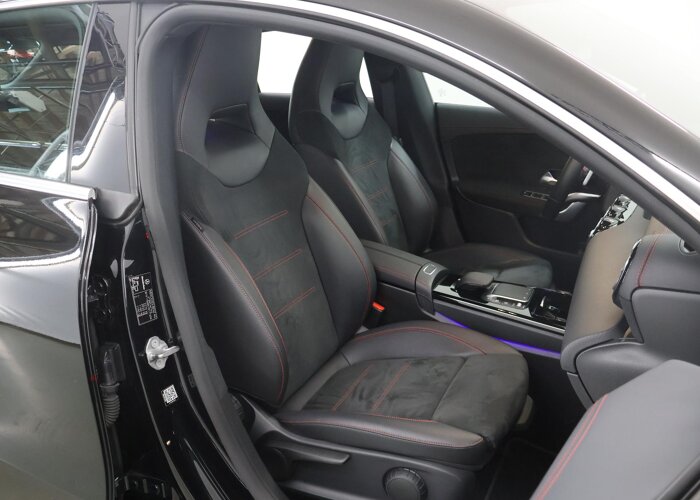 Mercedes-Benz CLA-Klasse Shooting Brake 250 e Premium
