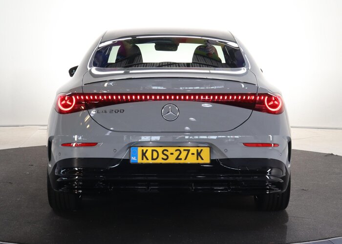 Mercedes-Benz CLA-Klasse 200 Business Solution AMG