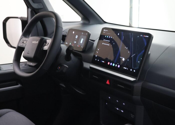 Kia PV5 ESSENTIAL | LONGE RANGE | 71.2 kWh | 416 KM WLTP |