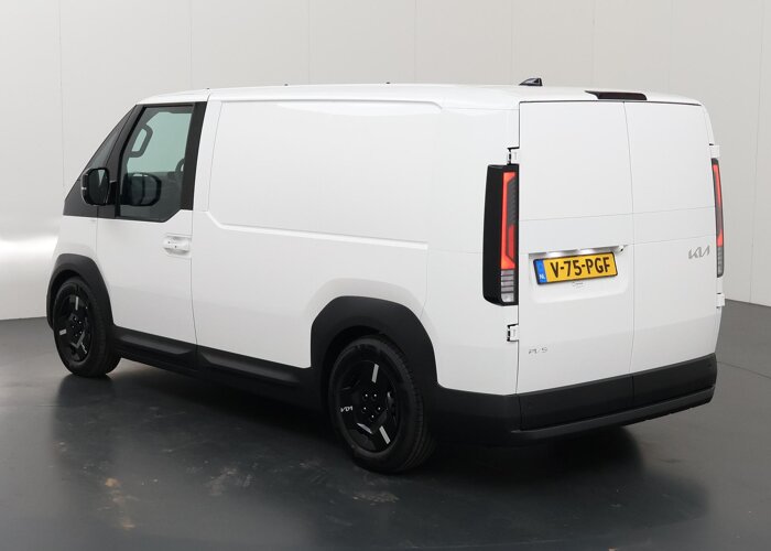 Kia PV5 ESSENTIAL | LONGE RANGE | 71.2 kWh | 416 KM WLTP |