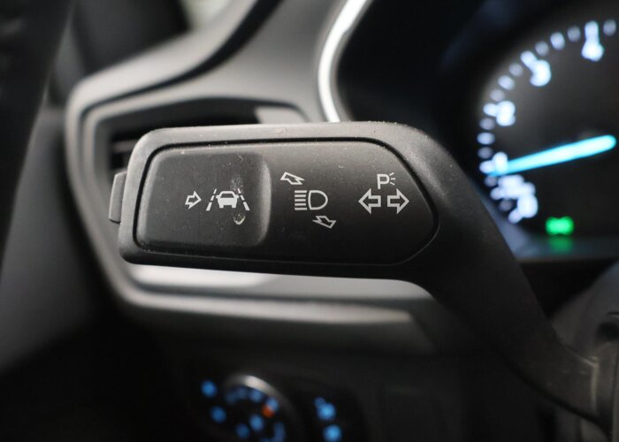 Ford FOCUS Wagon 1.0 EcoBoost Hybrid Trend Edition Business