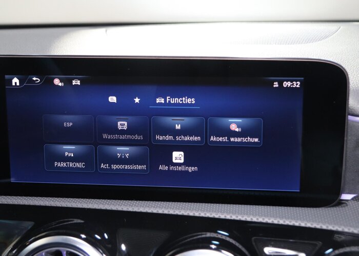 Mercedes-Benz A-Klasse 250e Business Solution AMG