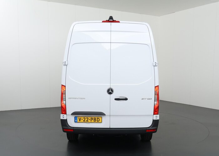 Mercedes-Benz Sprinter 317 CDI L2 H2 Pro