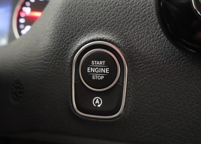 Mercedes-Benz Sprinter 317 CDI L2 H2 Pro