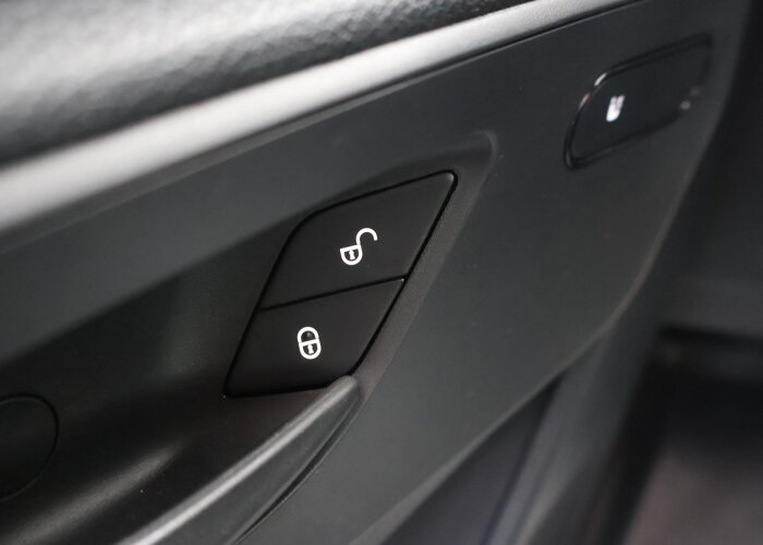 Mercedes-Benz Sprinter 317 CDI L2 H2 Pro