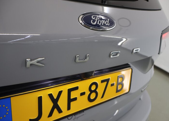Ford Kuga 2.5 PHEV Graphite Tech Edition