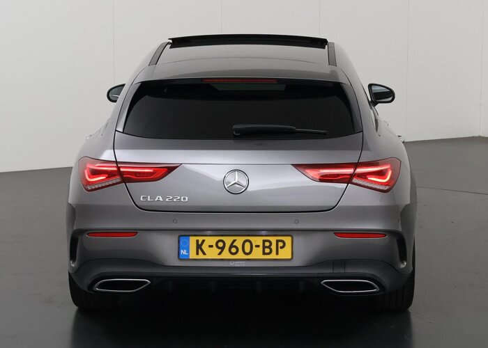 Mercedes-Benz CLA-Klasse Shooting Brake 220 Premium Plus