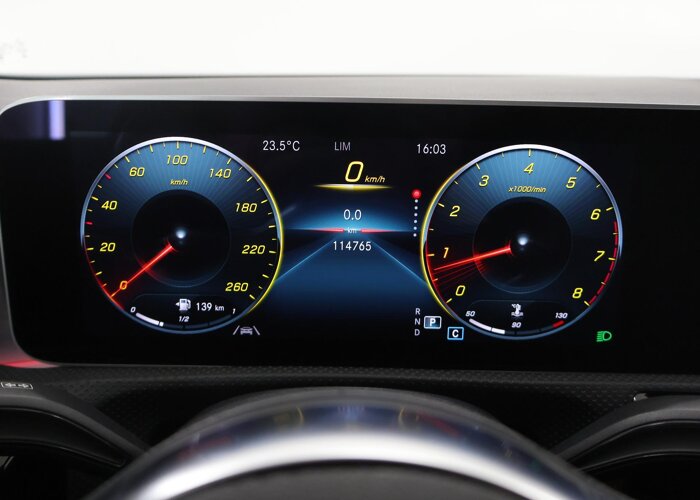 Mercedes-Benz CLA-Klasse Shooting Brake 220 Premium Plus
