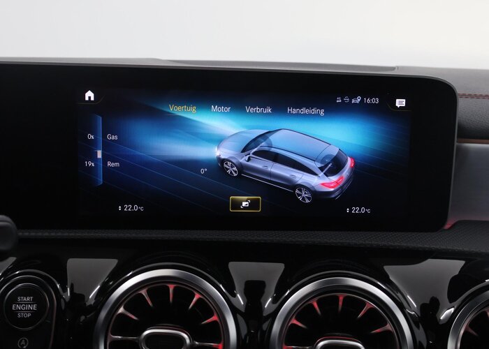 Mercedes-Benz CLA-Klasse Shooting Brake 220 Premium Plus