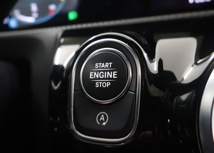 Mercedes-Benz CLA-Klasse Shooting Brake 220 Premium Plus