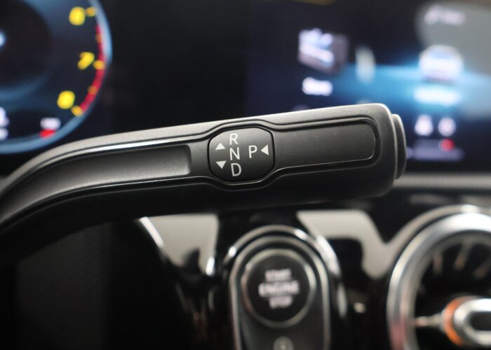 Mercedes-Benz CLA-Klasse Shooting Brake 220 Premium Plus