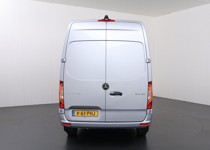 Mercedes-Benz Sprinter 319 CDI 190 PK | L2 H2 | AUTOMAAT | PRO |